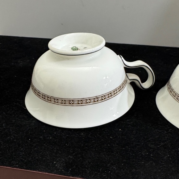 Wedgwood White Bone China Teacup - Picture 6 of 6